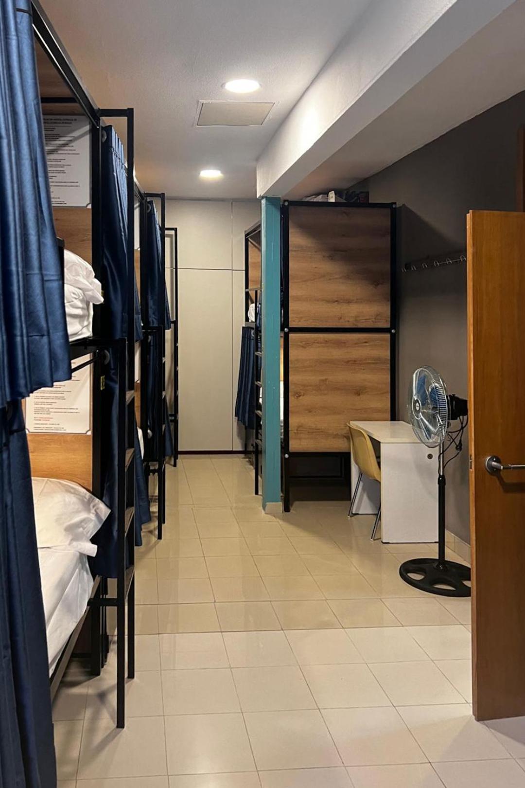 Hostel Estrella 20 مدريد المظهر الخارجي الصورة